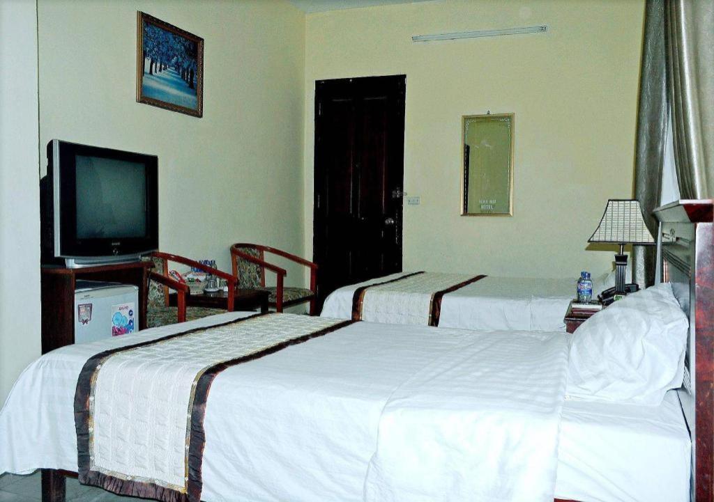 Hai Au Hotel Hai Phong Exterior foto